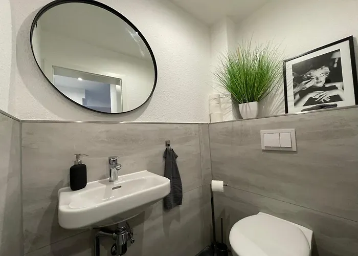 Apartment Gleis 11 - Kontaktloser 24-7 Check-i, Boxpringbett, W-lan&parkplatz Kostenlos Bückeburg